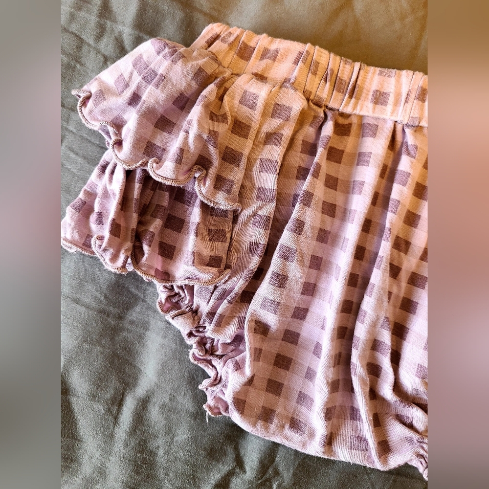 Kate Quinn Ruffle Bloomers💜 - Picture 2 of 4